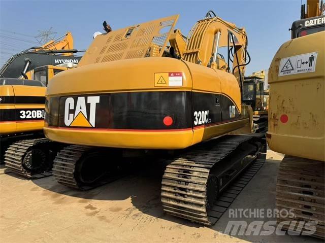 CAT 320 C L Roomikekskavaatorid