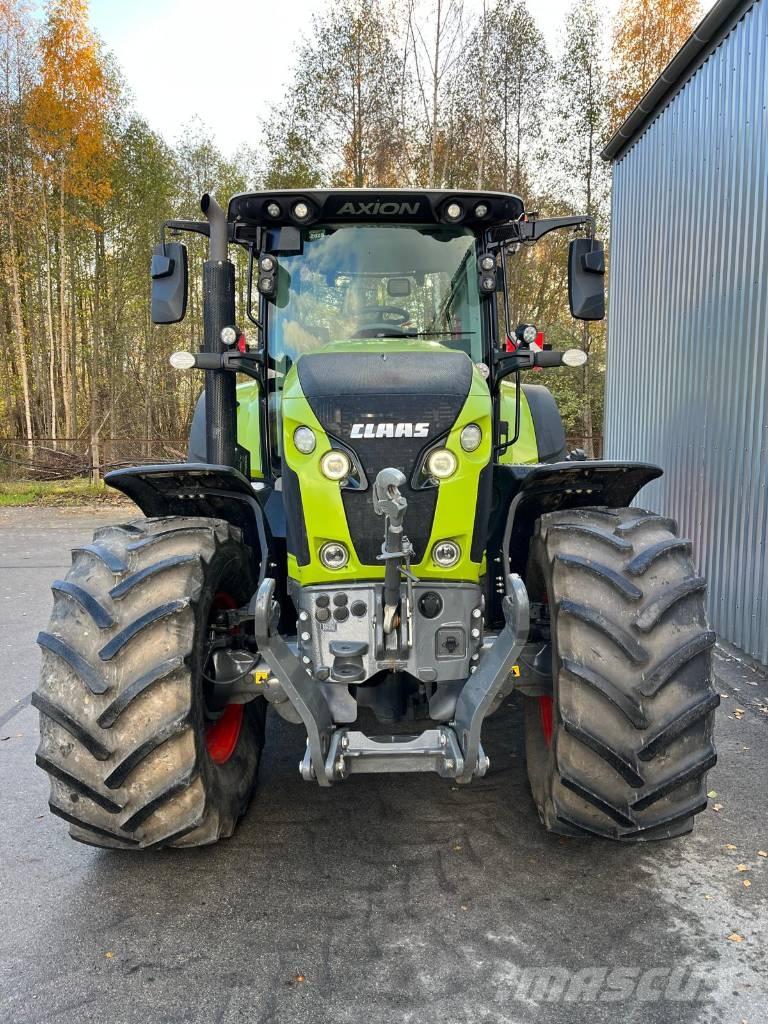 CLAAS Axion 870 Traktorid