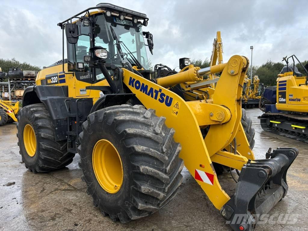 Komatsu WA320-8 Rataslaadurid