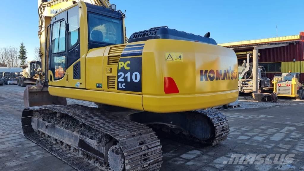 Komatsu PC 210 LC Roomikekskavaatorid