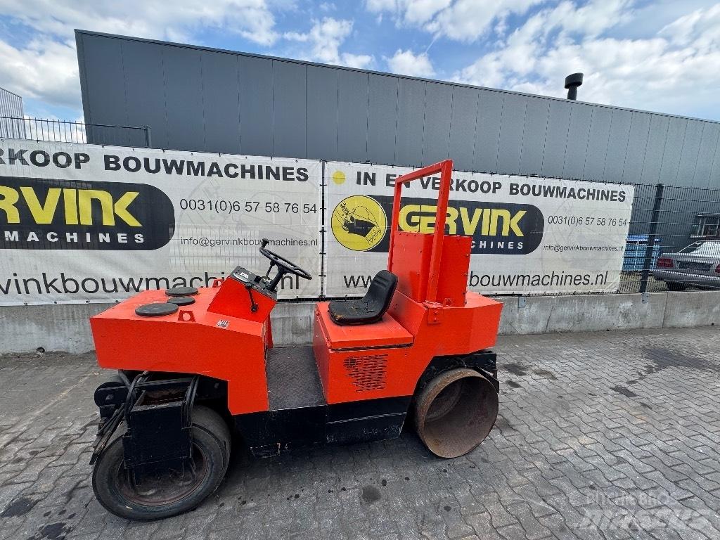 CASE Vibromax 152k Ühe trumliga rullid