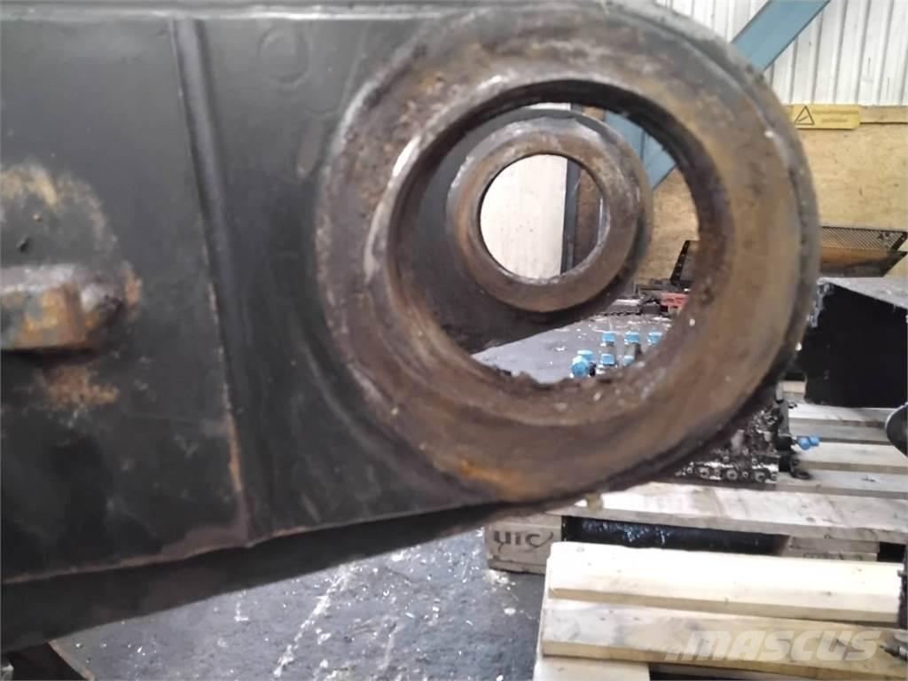 John Deere Ch8 Harvesteri kraanad