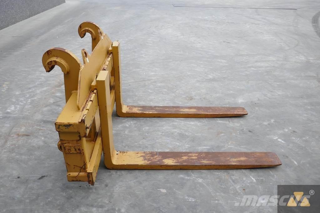 CAT 966/972 Forks Muud osad