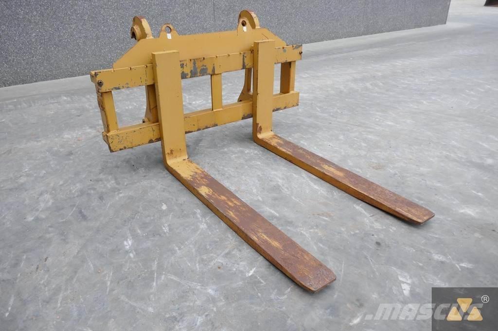 CAT 966/972 Forks Muud osad
