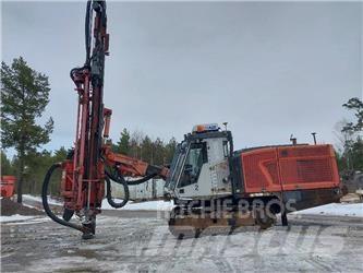 Sandvik DP 1500 i Vertikaalsed puurmasinad
