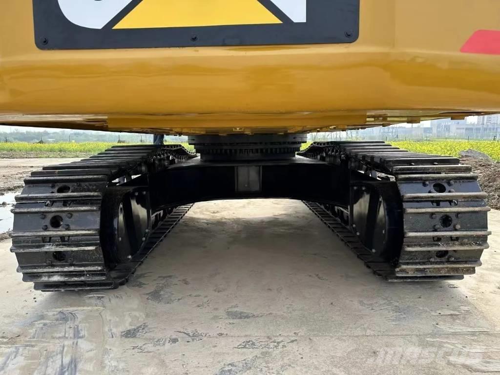 CAT 349 D L Väikeekskavaatorid 7t-12t