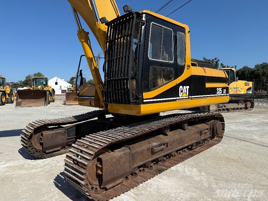 CAT 325 LN Roomikekskavaatorid