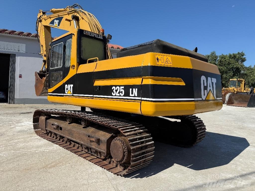 CAT 325 LN Roomikekskavaatorid