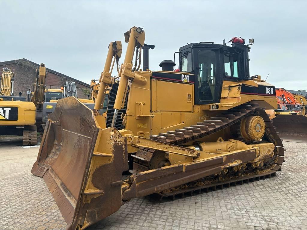 CAT D 8 R Buldooserid
