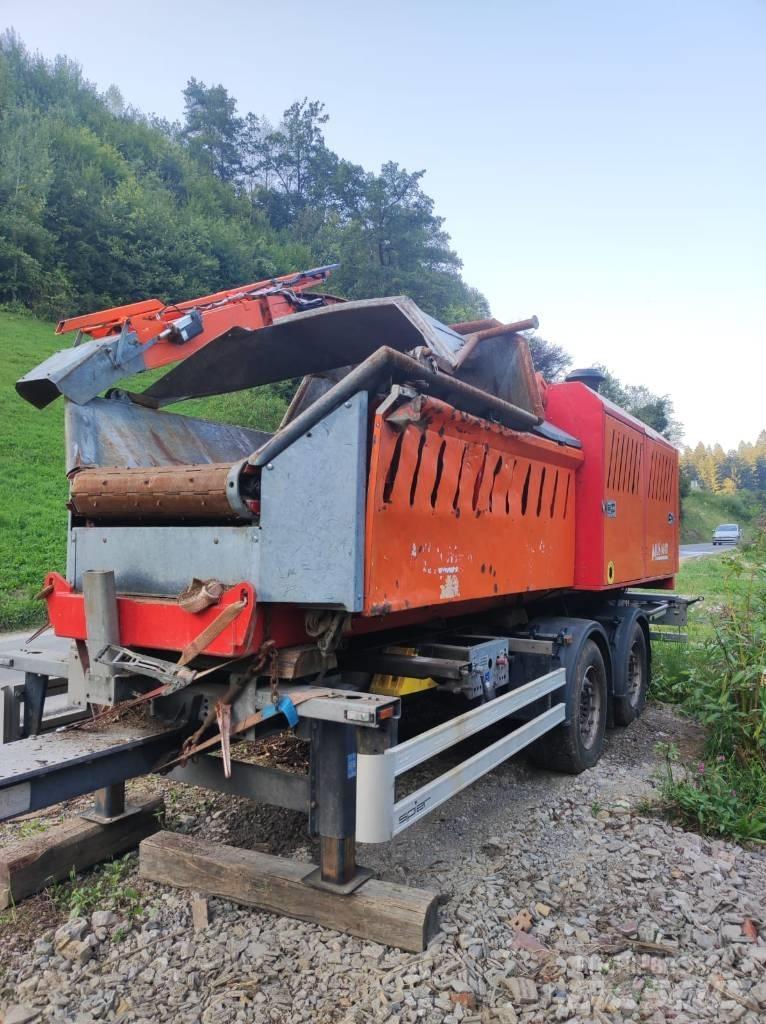 Mus-Max 10XL Puiduhakkurid