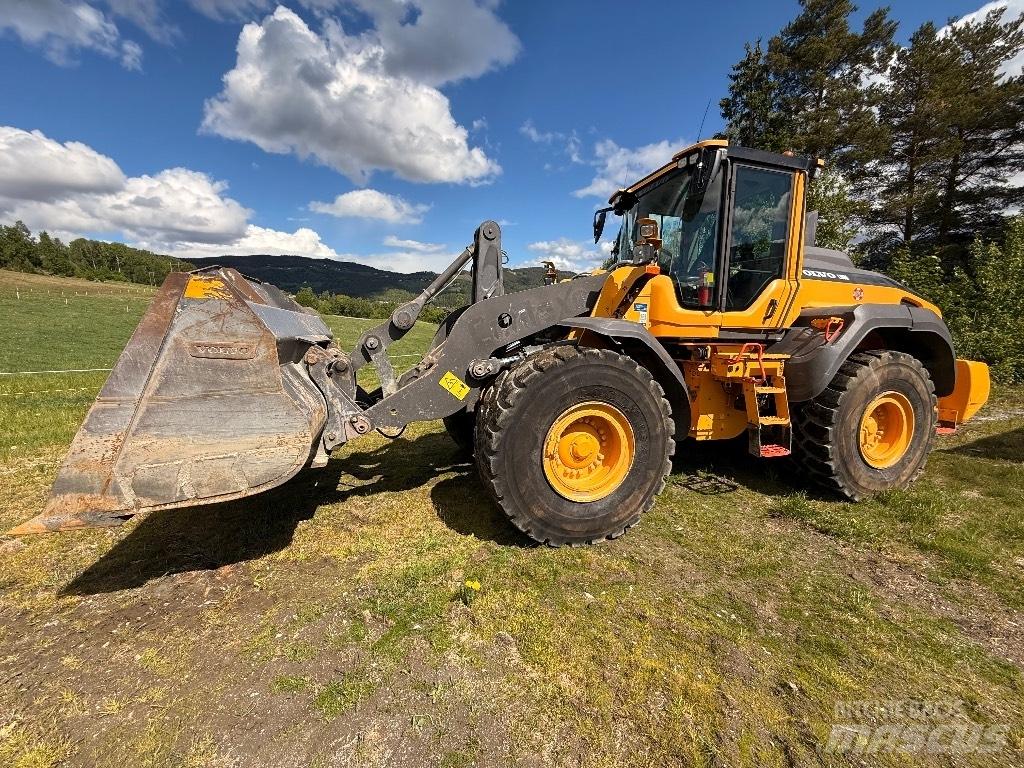 Volvo L 110 H Rataslaadurid