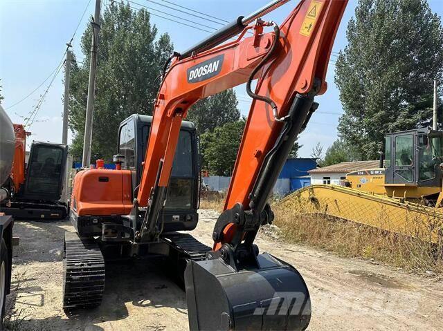 Doosan DX55 Miniekskavaatorid < 7 t