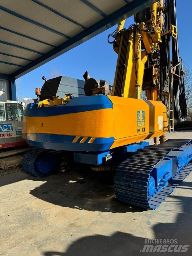 Bauer BG 18 H Raskepuurid