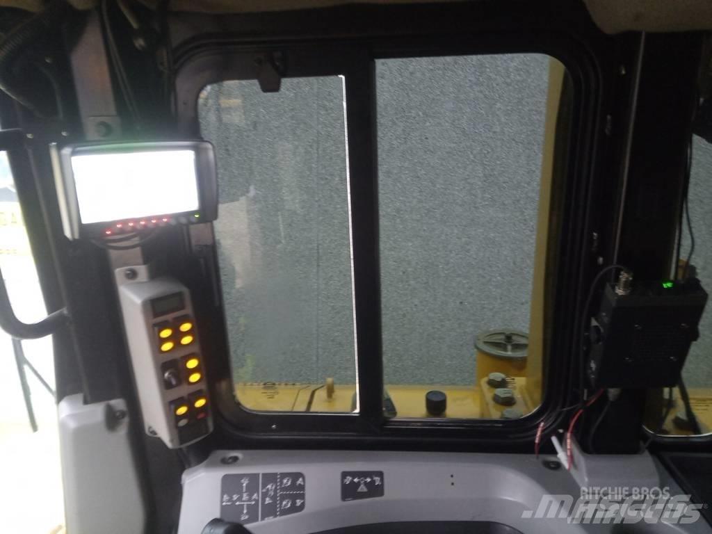 CAT D 6 T LGP Buldooserid
