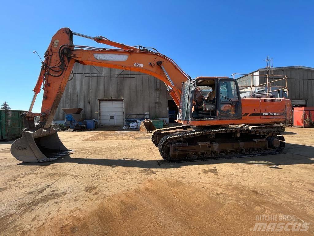 Doosan DX 380 LC Roomikekskavaatorid