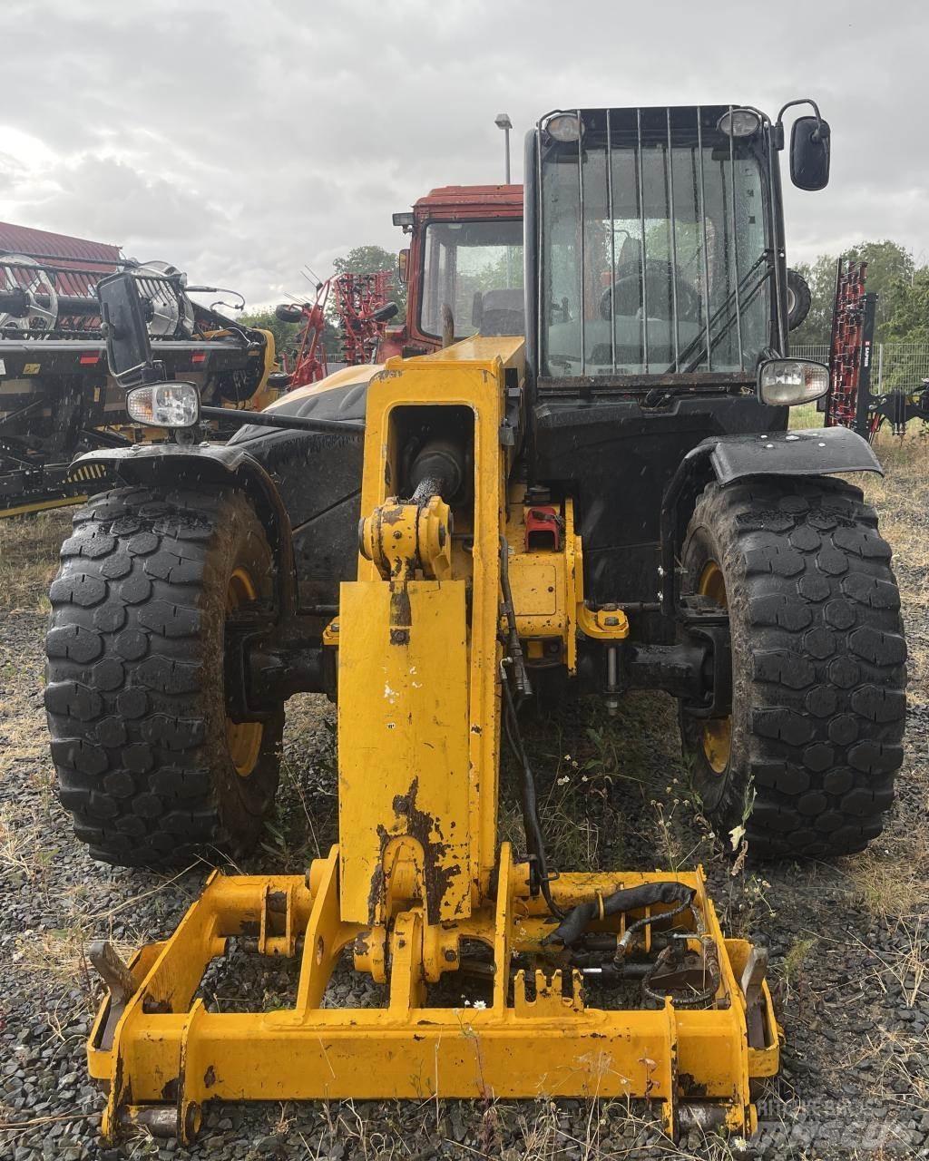 JCB 541-70 Põllumajanduslikud teleskoopkäitlejad