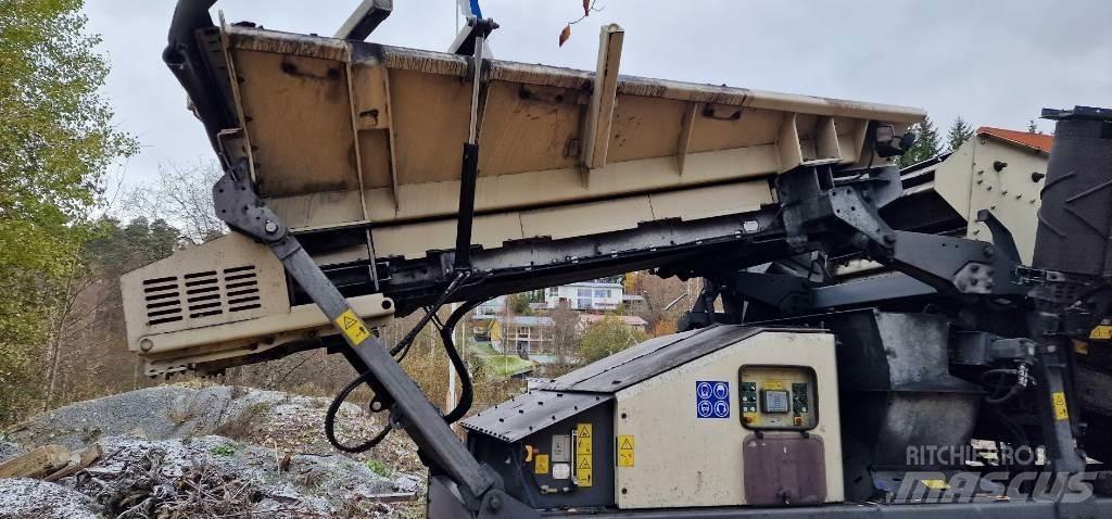 Metso ST 2.8 Iseliikuvad sõelad