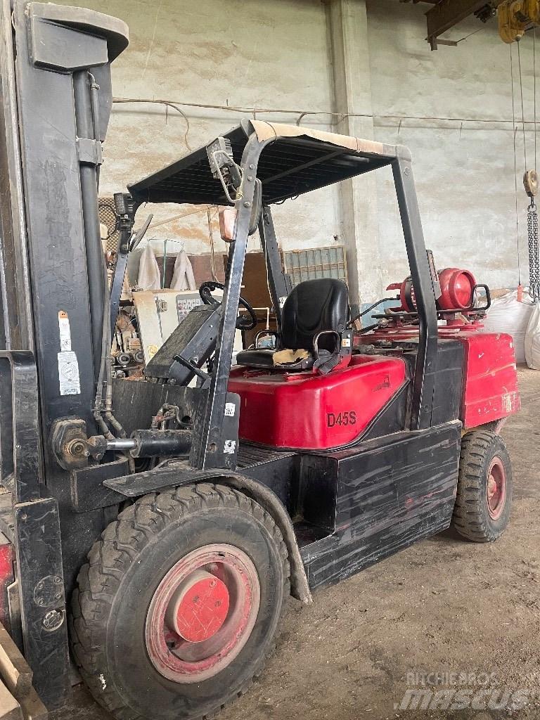 Doosan D 45 S-7 Muud