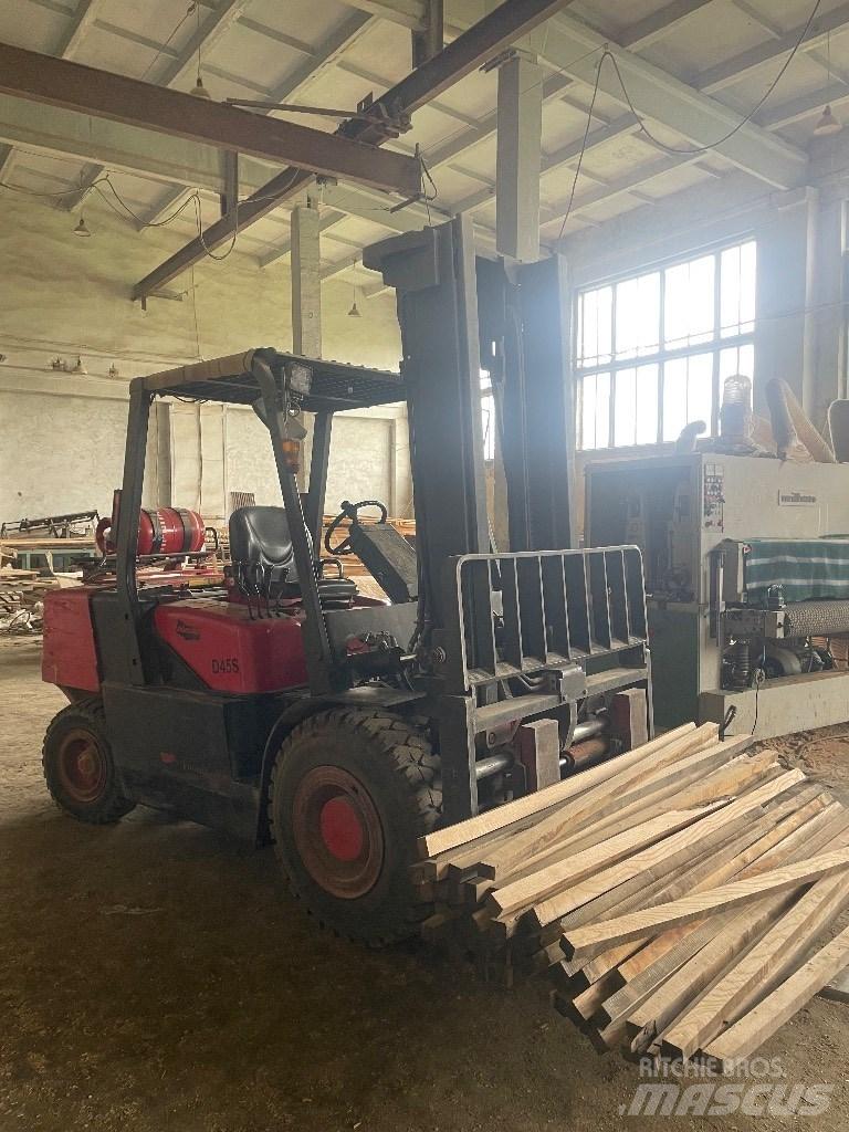 Doosan D 45 S-7 Muud