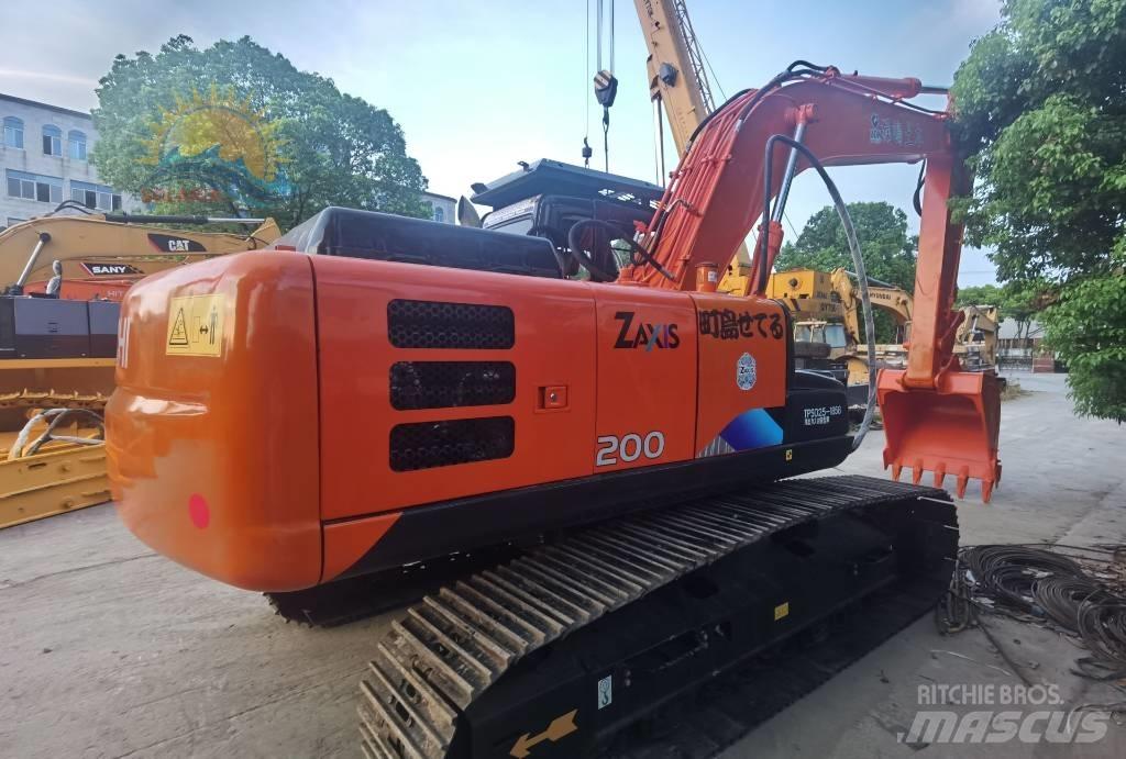 Hitachi ZX 200 LC-5 Roomikekskavaatorid