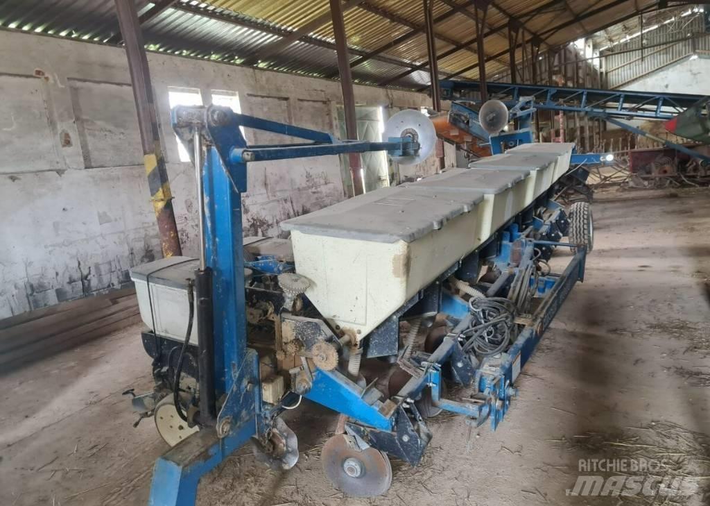 Kinze 3000 Istutusmasinad