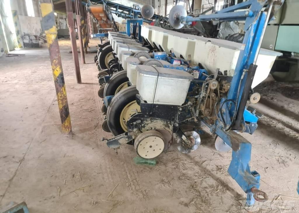 Kinze 3000 Istutusmasinad
