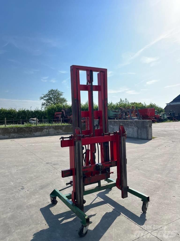Wifo H1600/240 Frontaallaadurid ja ekskavaatorid