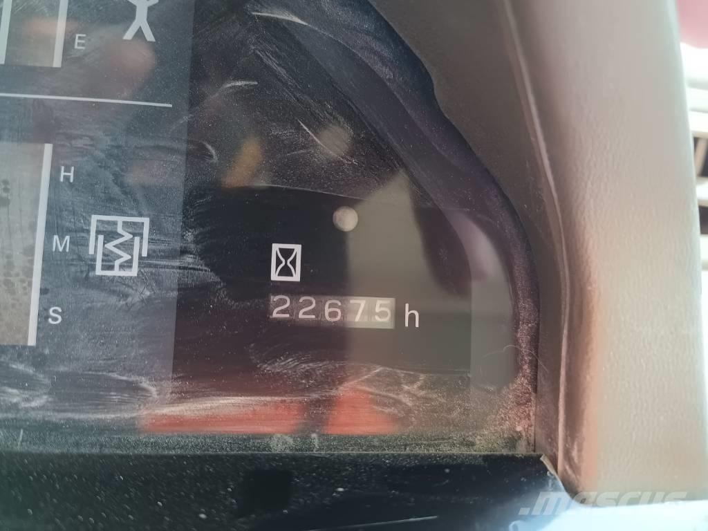 Komatsu HD 605-5 Karjääriveokid