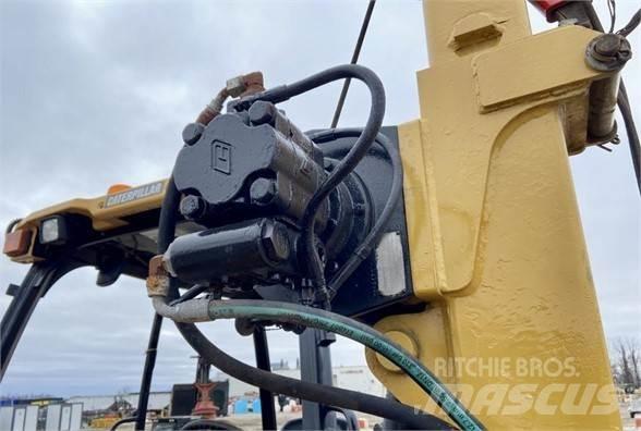 CAT 416E Ekskavaatorlaadurid