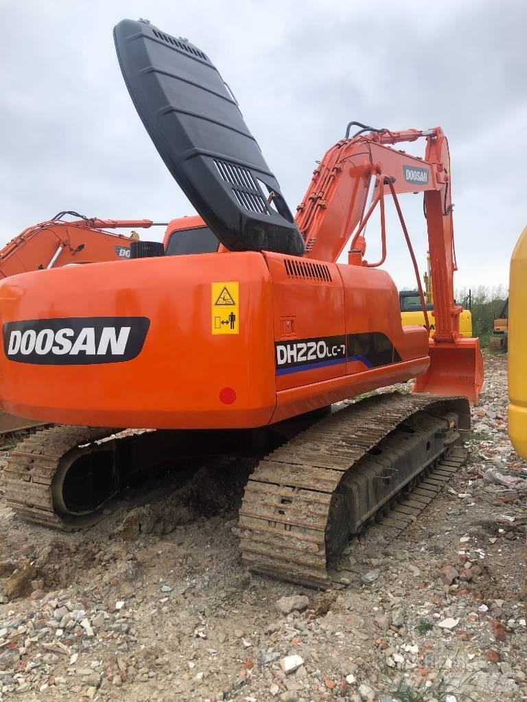 Doosan DH 220 LC-7 Roomikekskavaatorid