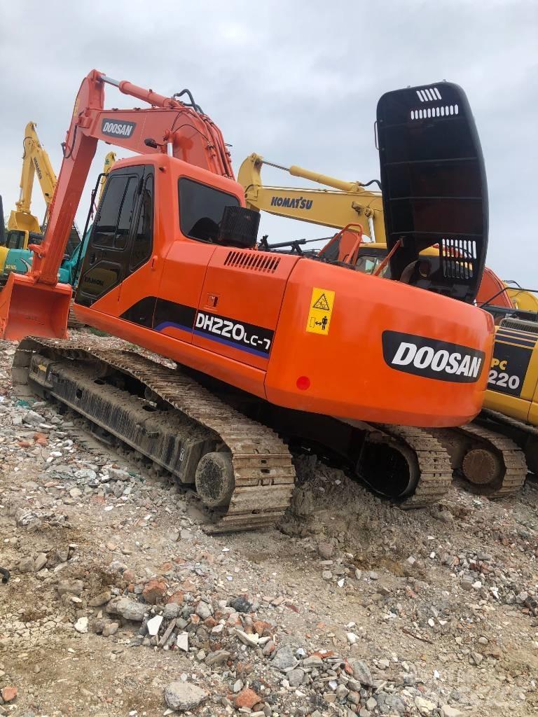 Doosan DH 220 LC-7 Roomikekskavaatorid