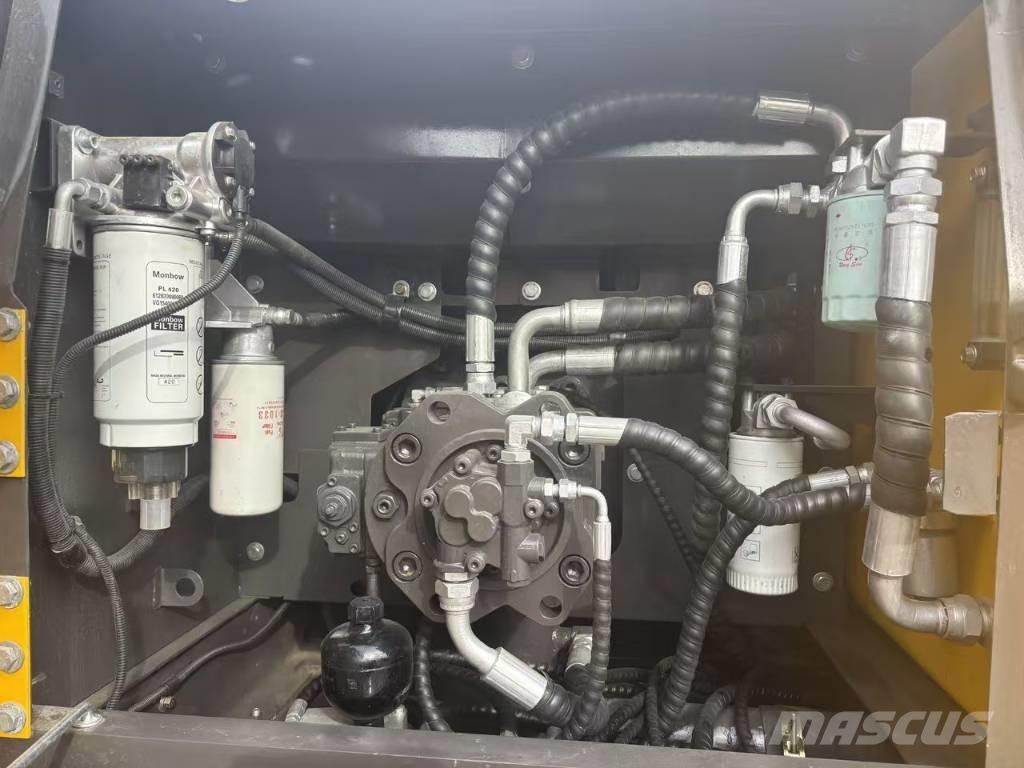 Volvo EC 240 Roomikekskavaatorid