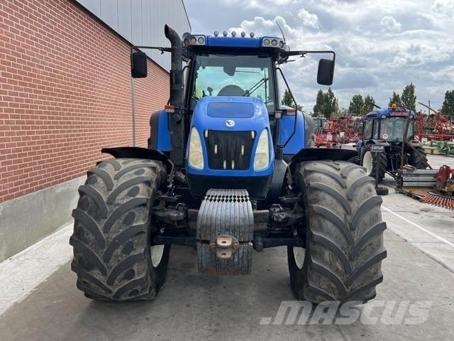 New Holland TVT190 Traktorid