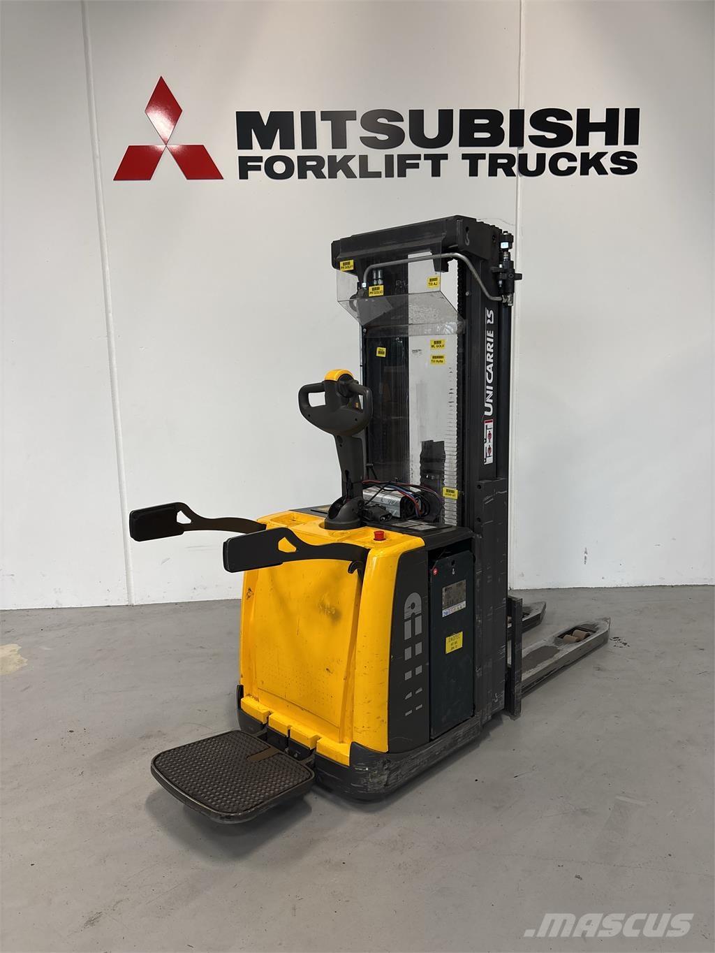 Atlet PSP160 Platvormiga virnastajad