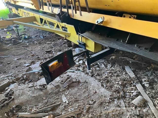 New Holland CX 8060 Teraviljakombainid