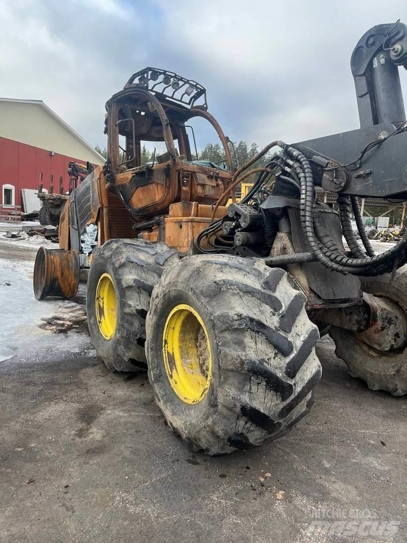 John Deere 1470E Harvesterid