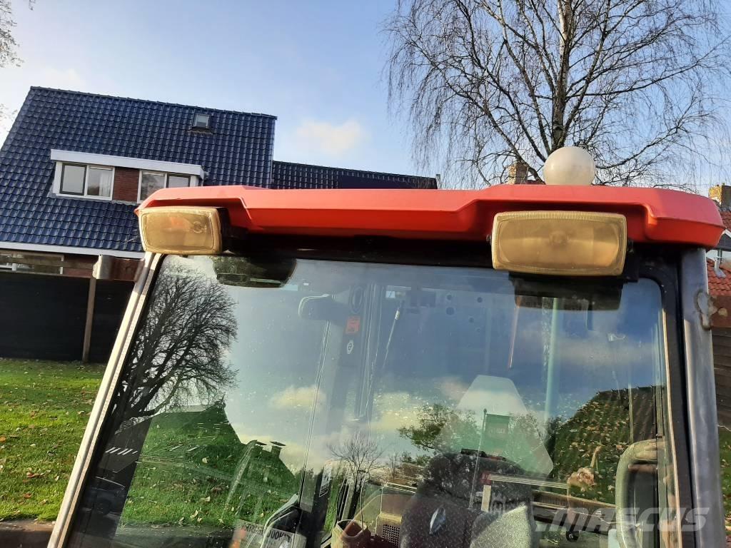 Kubota B 2530 Kompakttraktorid