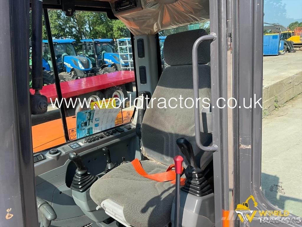 Doosan DX 85 R-3 Väikeekskavaatorid 7t-12t