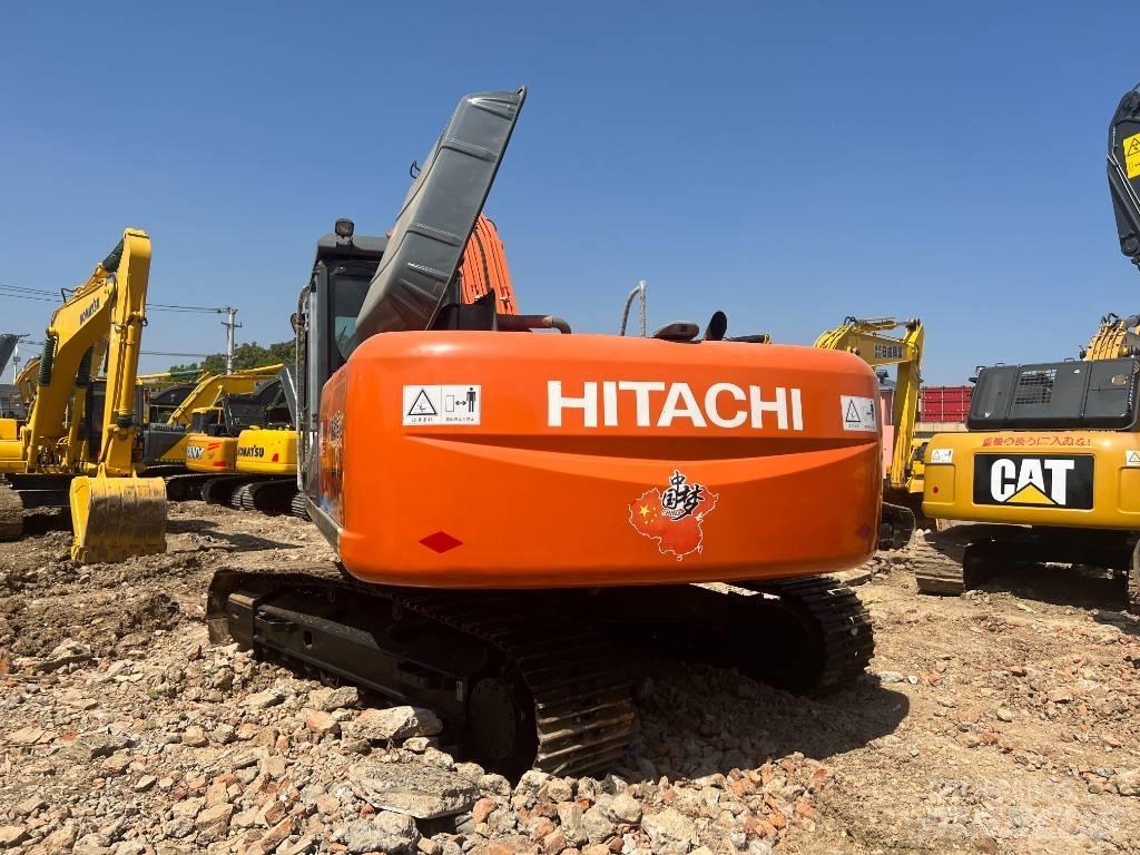 Hitachi ZX 240-3 Roomikekskavaatorid