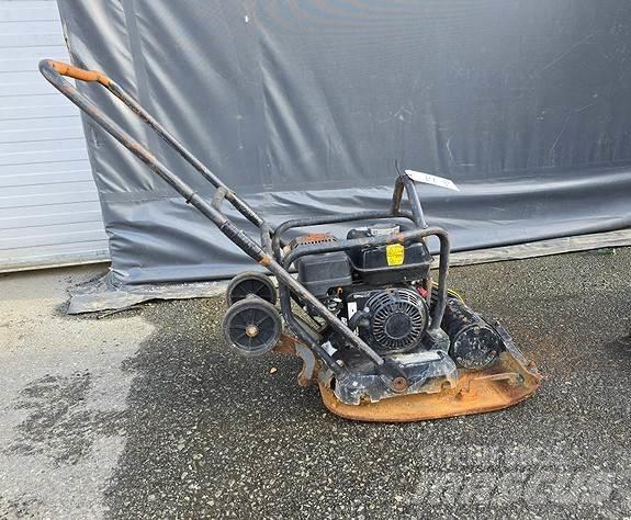 Atlas Copco LF75 Asfaldilaoturid