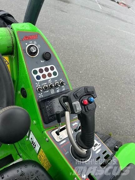 Avant 755i Kompaktlaadurid
