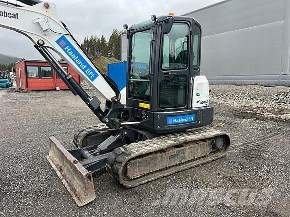 Bobcat E55 Roomikekskavaatorid