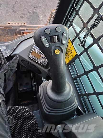 Bobcat T450 Kompaktlaadurid