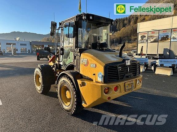 CAT 908 Kompaktlaadurid