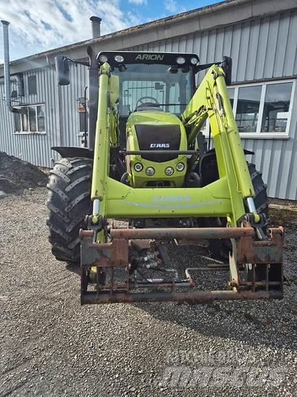 CLAAS 8690 Traktorid