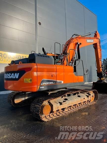 Doosan DX235LC-5 Roomikekskavaatorid