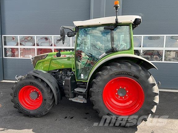 Fendt 211 Profi+ Traktorid