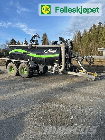 Fliegl vfw12000 Mineraalväetise laoturid