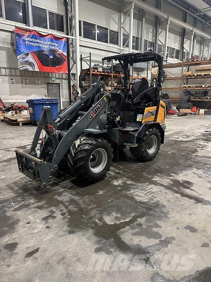 GiANT G2500HD+ Kompaktlaadurid