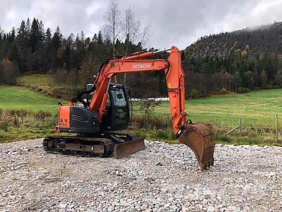 Hitachi ZX85US Roomikekskavaatorid